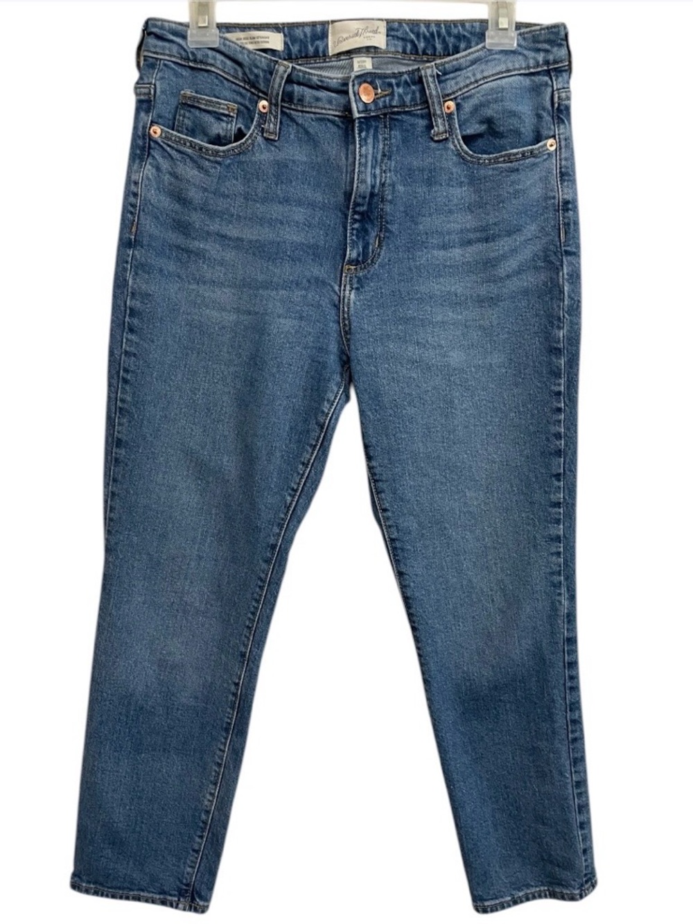Universal thread high rise slim straight jeans